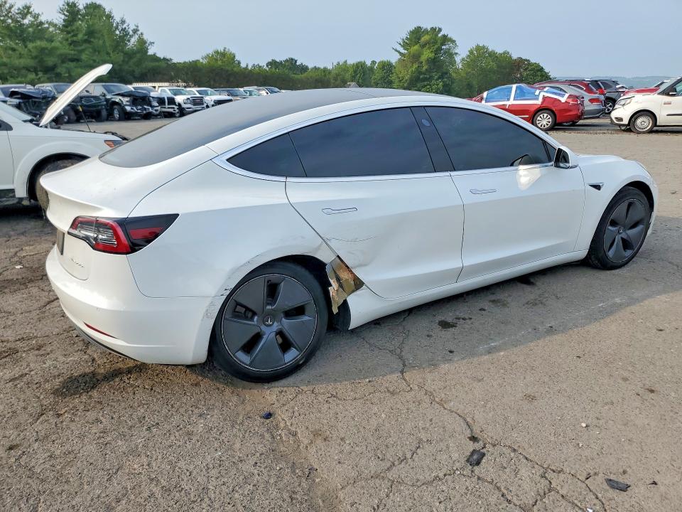 Photo 3 from auction – 2020 TESLA MODEL 3 with VIN 5YJ3E1EB8LF636993