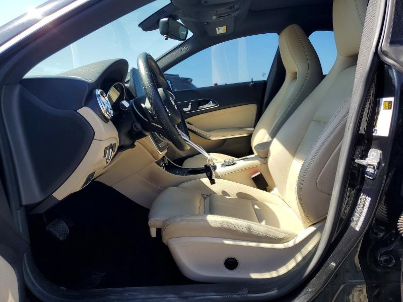 Photo 7 from auction – 2019 MERCEDES-BENZ CLA with VIN WDDSJ4GB2KN776341