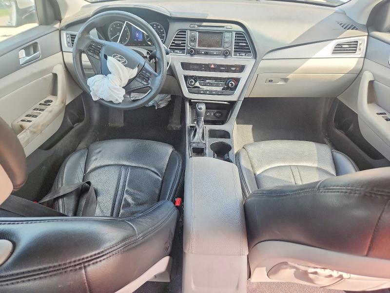 Photo 8 from auction – 2015 HYUNDAI SONATA with VIN 5NPE24AAXFH171400