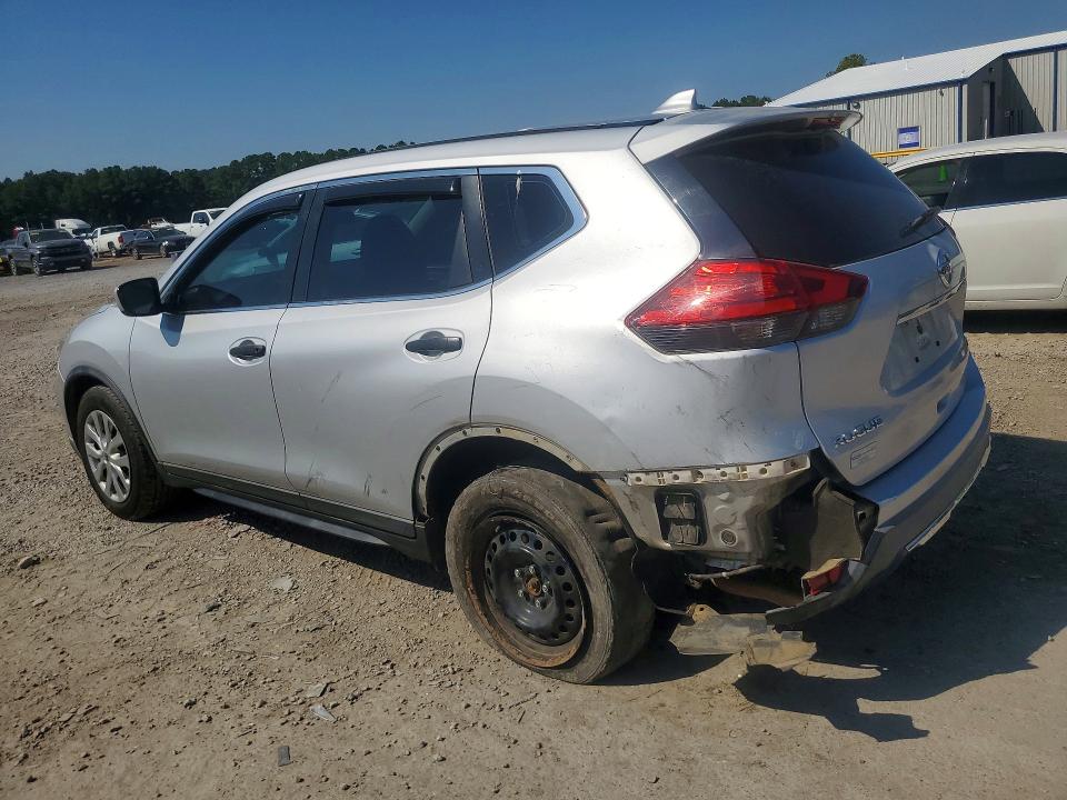 Photo 2 from auction – 2017 NISSAN ROGUE with VIN KNMAT2MV5HP558426