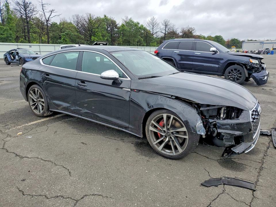 Photo 4 from auction – 2022 AUDI S5 with VIN WAUC4CF5XNA008692