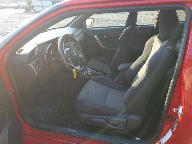 Photo 7 from auction – 2016 SCION TC with VIN JTKJF5C79GJ019930
