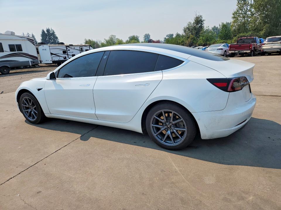 Zdjęcie 2 z aukcji – 2020 TESLA MODEL 3 z VIN 5YJ3E1EA8LF703227