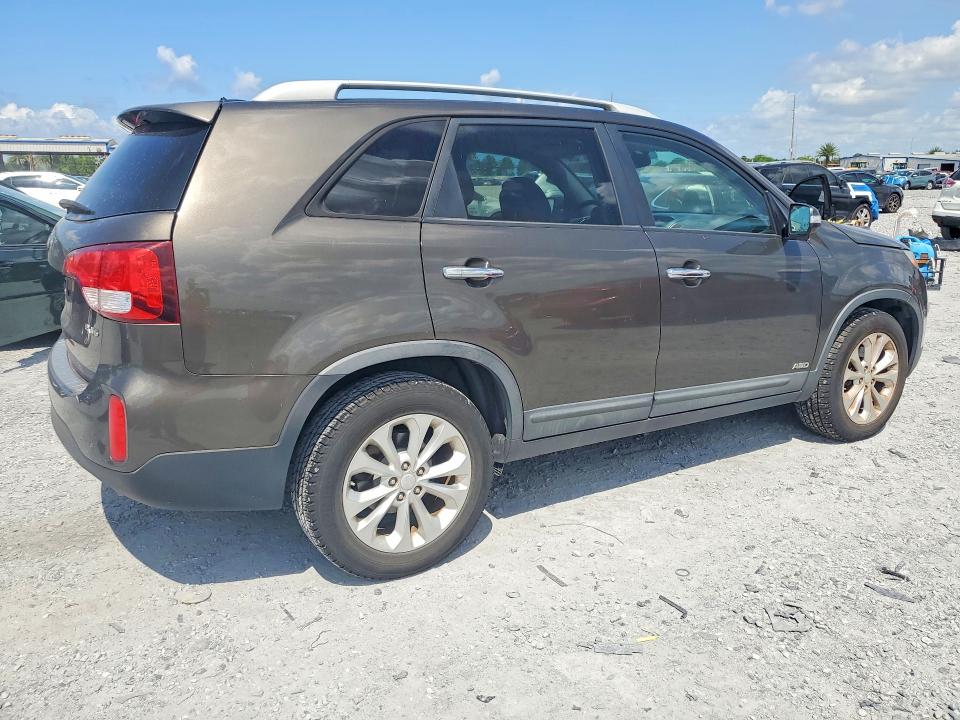 Photo 3 from auction – 2015 KIA SORENTO with VIN 5XYKUDA71FG614381