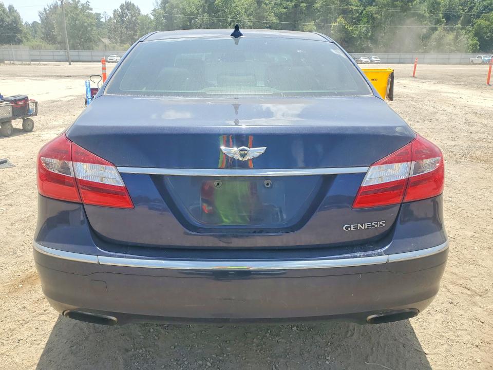 Photo 6 from auction – 2013 HYUNDAI GENESIS with VIN KMHGC4DD0DU234160
