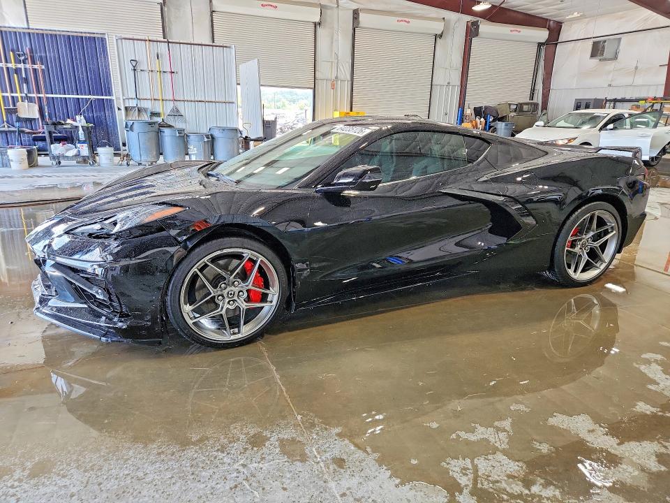 CHEVROLET CORVETTE 2021 with VIN 1G1YB2D41M5114418 - Photo from auction