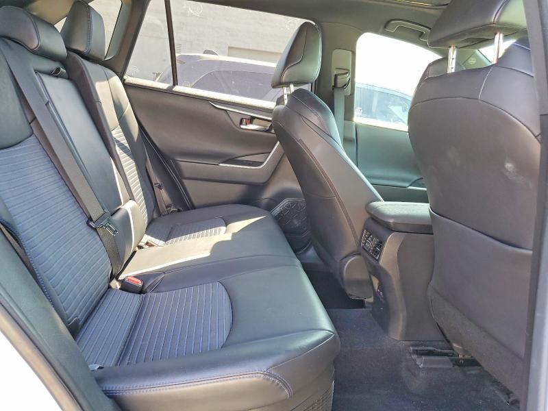 Photo 11 from auction – 2022 TOYOTA RAV4 with VIN JTME6RFV9ND527238