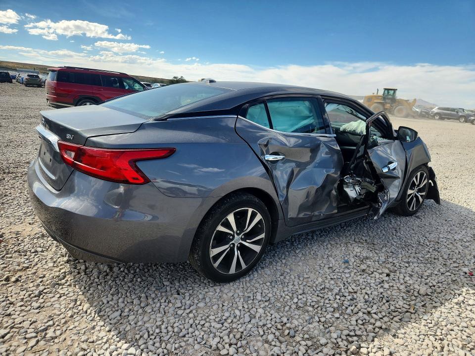 Photo 3 from auction – 2018 NISSAN MAXIMA with VIN 1N4AA6AP1JC361744