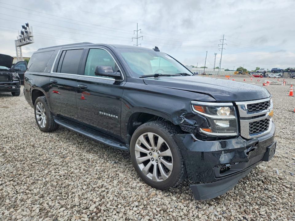 Photo 4 from auction – 2019 CHEVROLET SUBURBAN with VIN 1GNSKJKC3GR232105