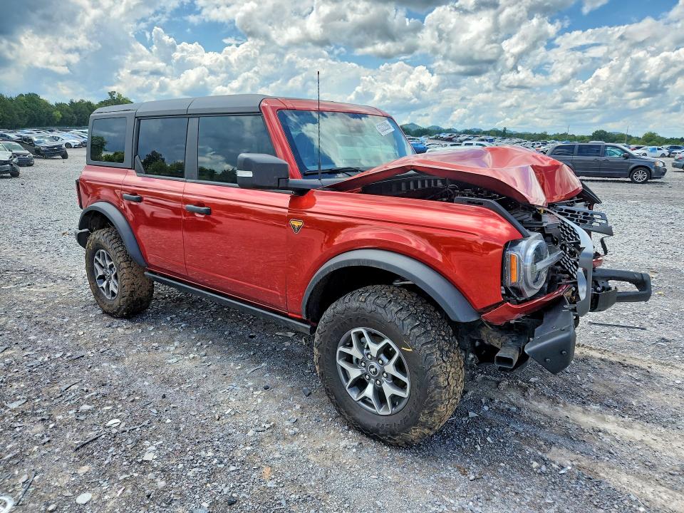 Photo 4 from auction – 2024 FORD BRONCO with VIN 1FMEE9BP1RLB50048