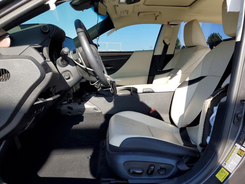 Photo 7 from auction – 2024 LEXUS ES 300H with VIN 58ADA1C17RU042717