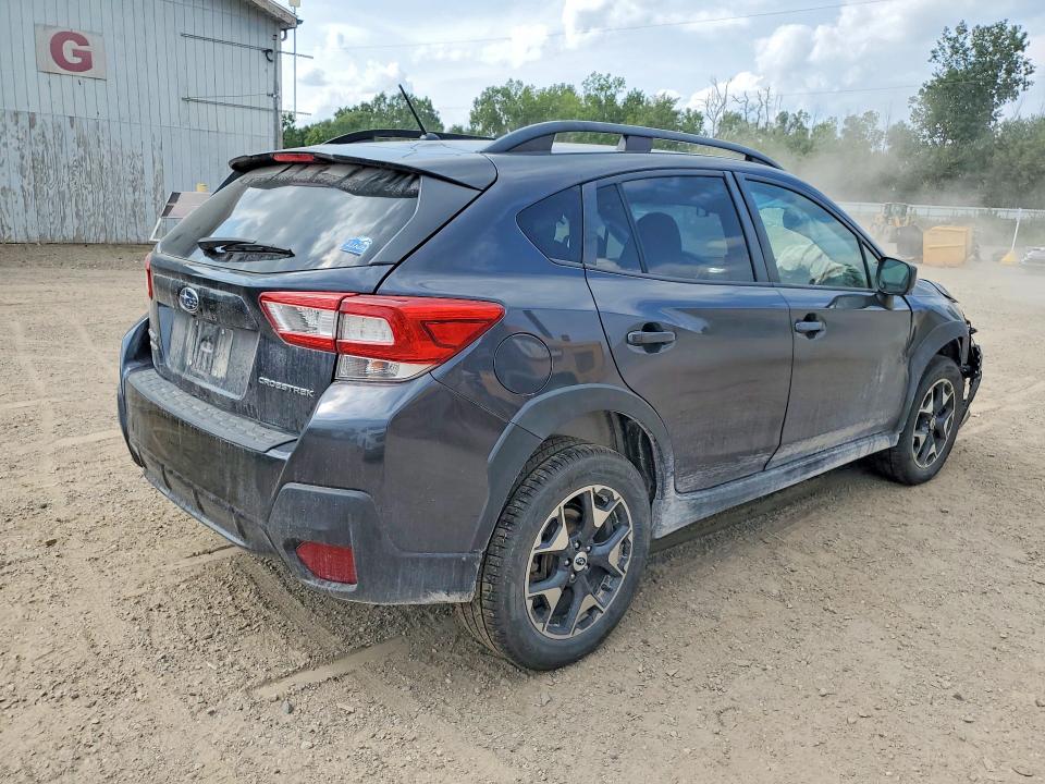 Photo 3 from auction – 2018 SUBARU CROSSTREK with VIN JF2GTAAC6JH299258