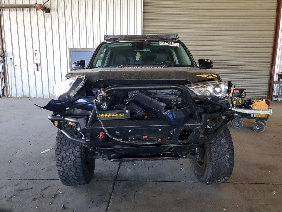 Photo 5 from auction – 2021 TOYOTA 4RUNNER with VIN JTERU5JR7M5850931