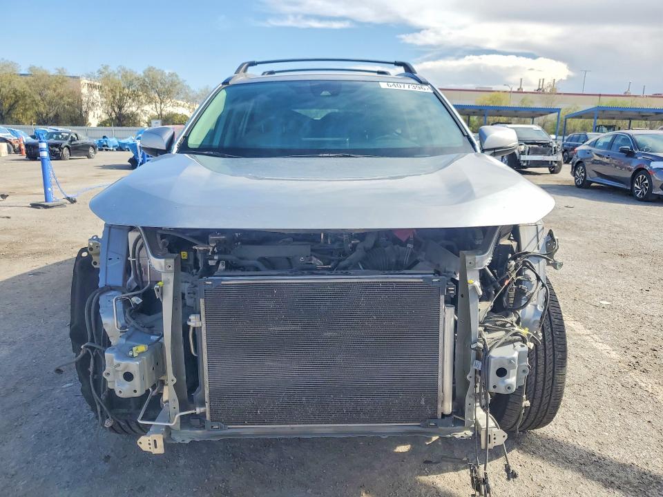 Photo 5 from auction – 2019 TOYOTA RAV4 with VIN 2T3C1RFV1KC027290