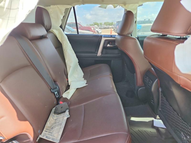 Photo 10 from auction – 2017 TOYOTA 4RUNNER with VIN JTEBU5JRXH5481540