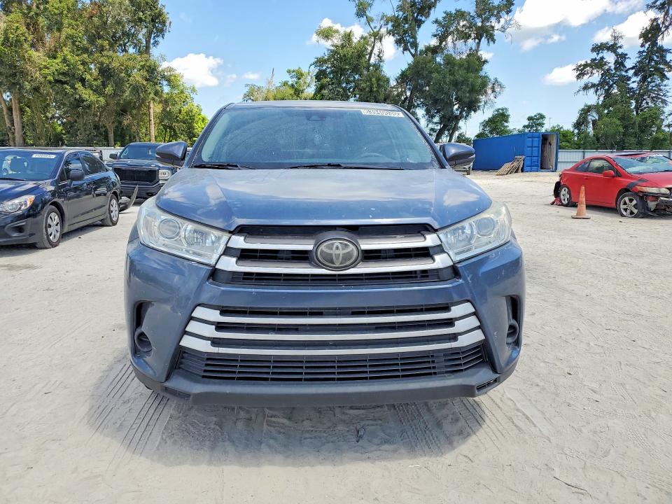 Photo 5 from auction – 2019 TOYOTA HIGHLANDER with VIN 5TDZZRFH5KS297894