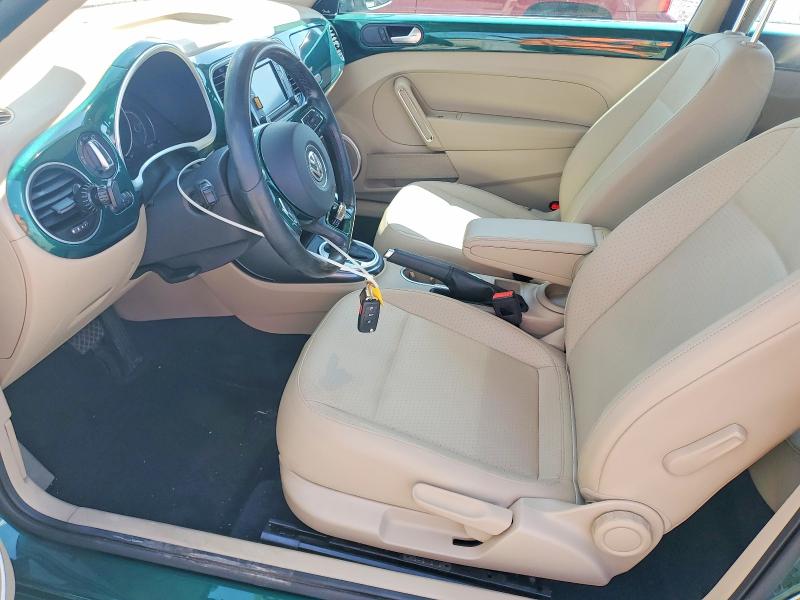 Photo 7 from auction – 2018 VOLKSWAGEN BEETLE with VIN 3VWJD7AT5JM714079