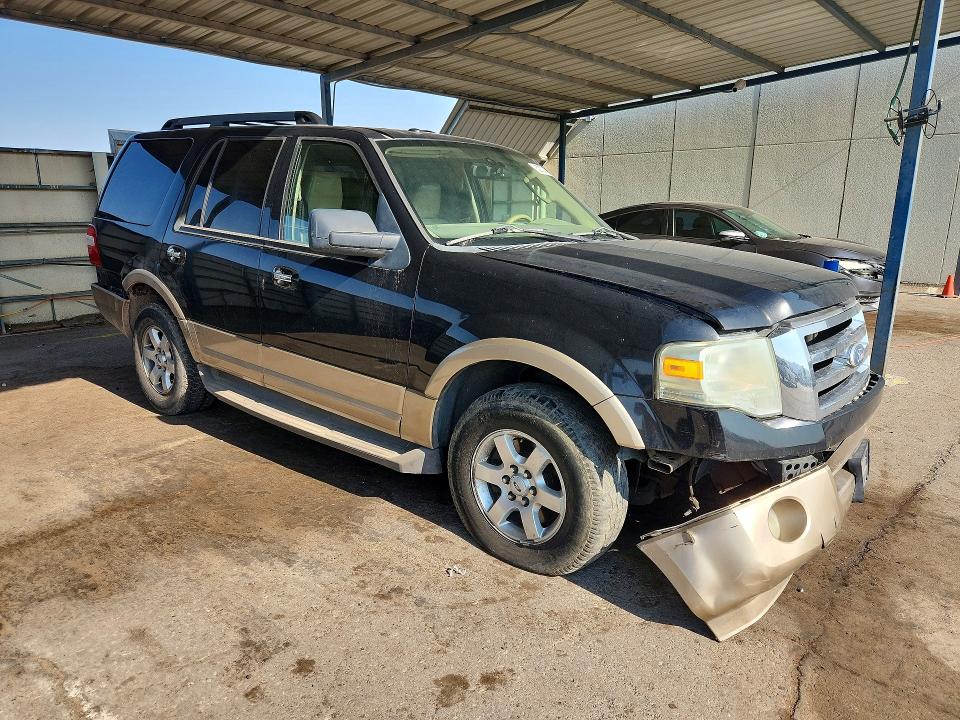 Photo 4 from auction – 2011 FORD EXPEDITION with VIN 1FMJU1H58BEF07972