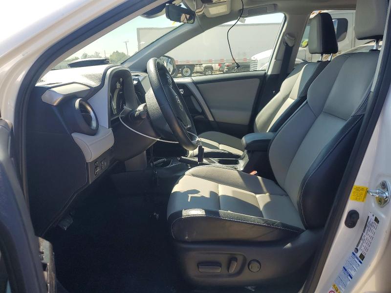 Photo 7 from auction – 2017 TOYOTA RAV4 with VIN 2T3DFREV8HW559358