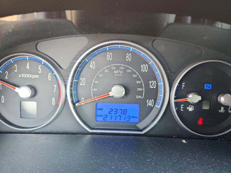 Снимка 9 от търг – 2008 HYUNDAI SANTA FE с VIN 5NMSG73D68H206480