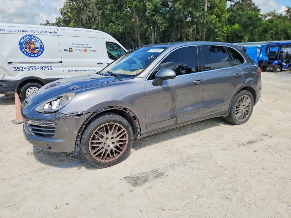 PORSCHE CAYENNE 2013 with VIN WP1AA2A22DLA02932 - Photo from auction