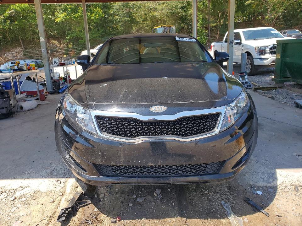 Photo 5 from auction – 2011 KIA OPTIMA with VIN KNAGM4A75B5161355