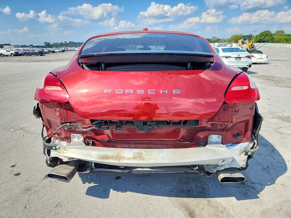 Photo 6 from auction – 2011 PORSCHE PANAMERA with VIN WP0AA2A71BL010076