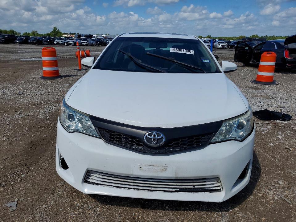 Photo 5 from auction – 2012 TOYOTA CAMRY with VIN 4T1BK1FK0CU502114