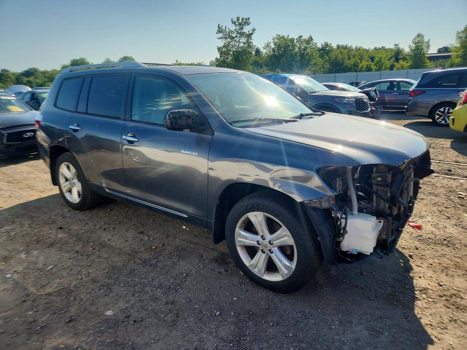 Photo 4 from auction – 2010 TOYOTA HIGHLANDER with VIN 5TDDK3EH8AS016117