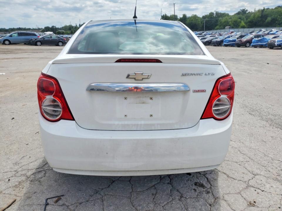 Photo 6 from auction – 2013 CHEVROLET SONIC with VIN 1G1JE5SB6D4186345