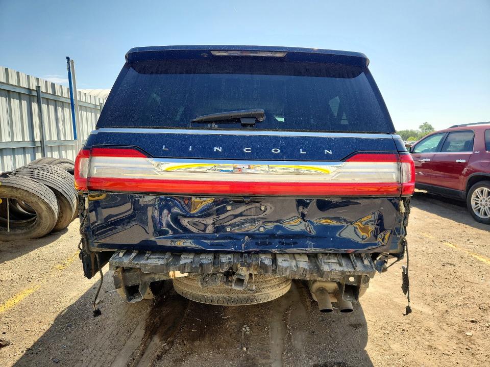 Photo 6 from auction – 2019 LINCOLN NAVIGATOR with VIN 5LMJJ3LT4KEL04780