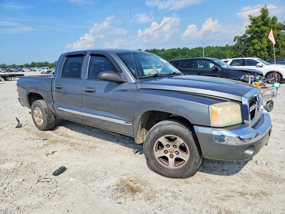 Photo 4 from auction – 2005 DODGE DAKOTA with VIN 1D7HE58N15S133093