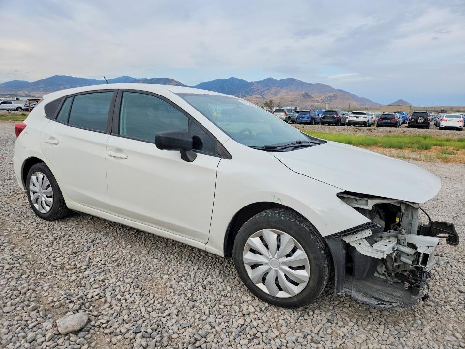 Фото 4 с аукциона – 2018 SUBARU IMPREZA с VIN 4S3GTAA65J3722661