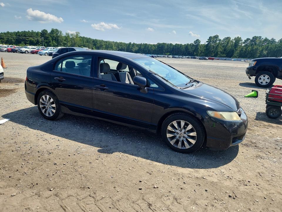 Photo 4 from auction – 2010 HONDA CIVIC with VIN 19XFA1F87AE012665