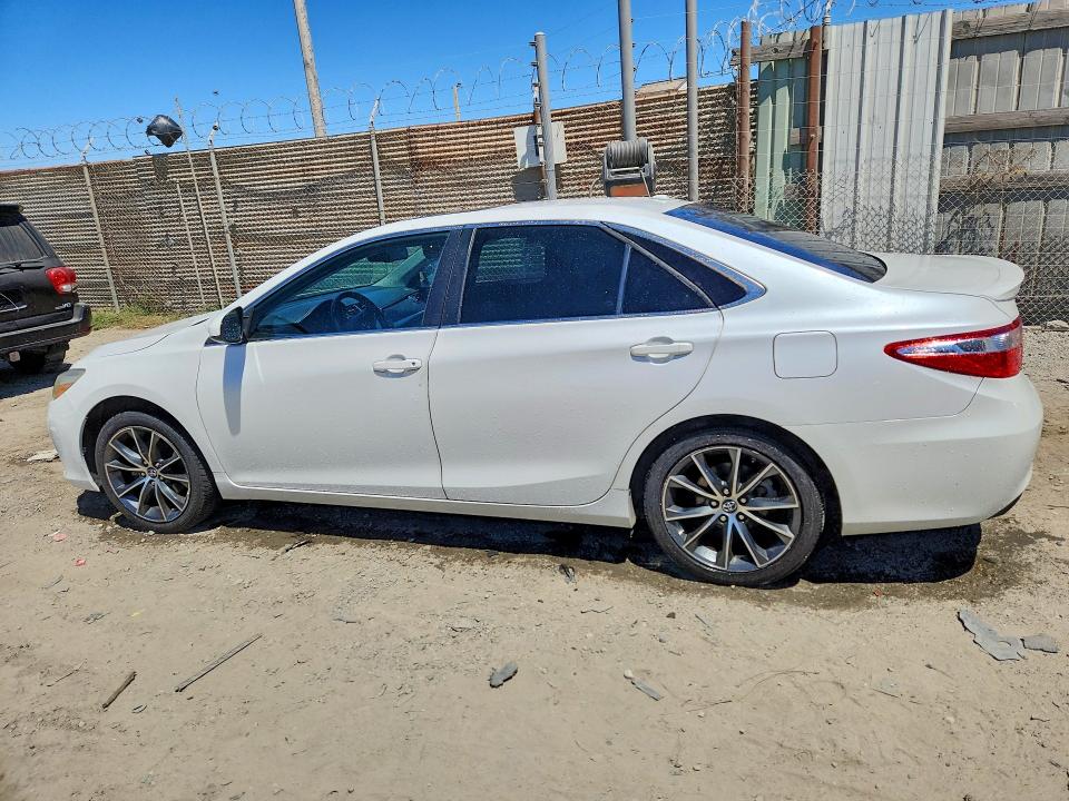 Photo 2 from auction – 2017 TOYOTA CAMRY with VIN 4T1BF1FK6HU633284
