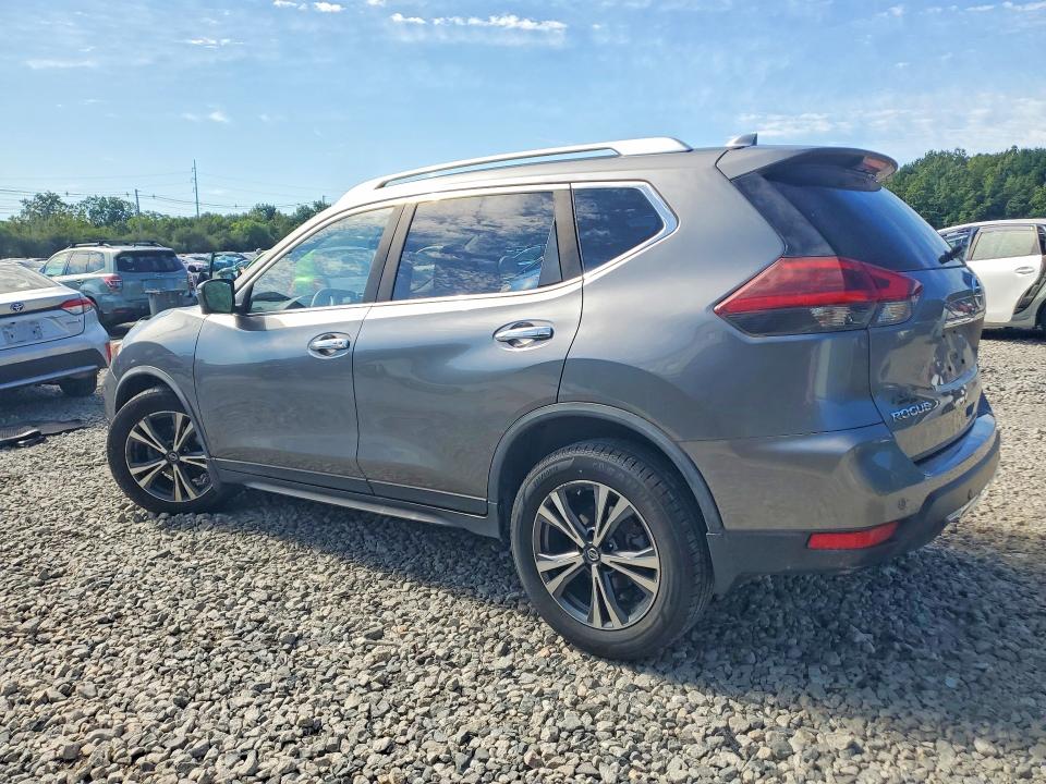 Photo 2 from auction – 2019 NISSAN ROGUE with VIN JN8AT2MT5KW267862