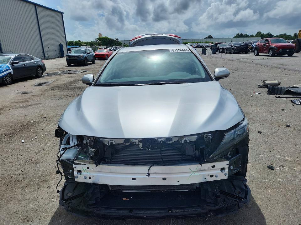 Photo 5 from auction – 2023 TOYOTA CAMRY with VIN 4T1G11AK2PU762276