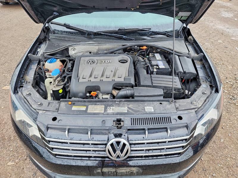 Photo 11 from auction – 2012 VOLKSWAGEN PASSAT with VIN 1VWAN7A37CC007230