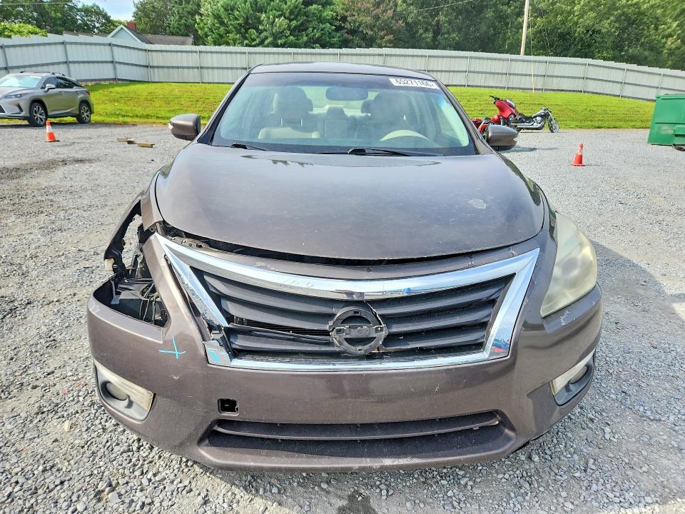 Photo 5 from auction – 2013 NISSAN ALTIMA with VIN 1N4BL3AP2DC133382