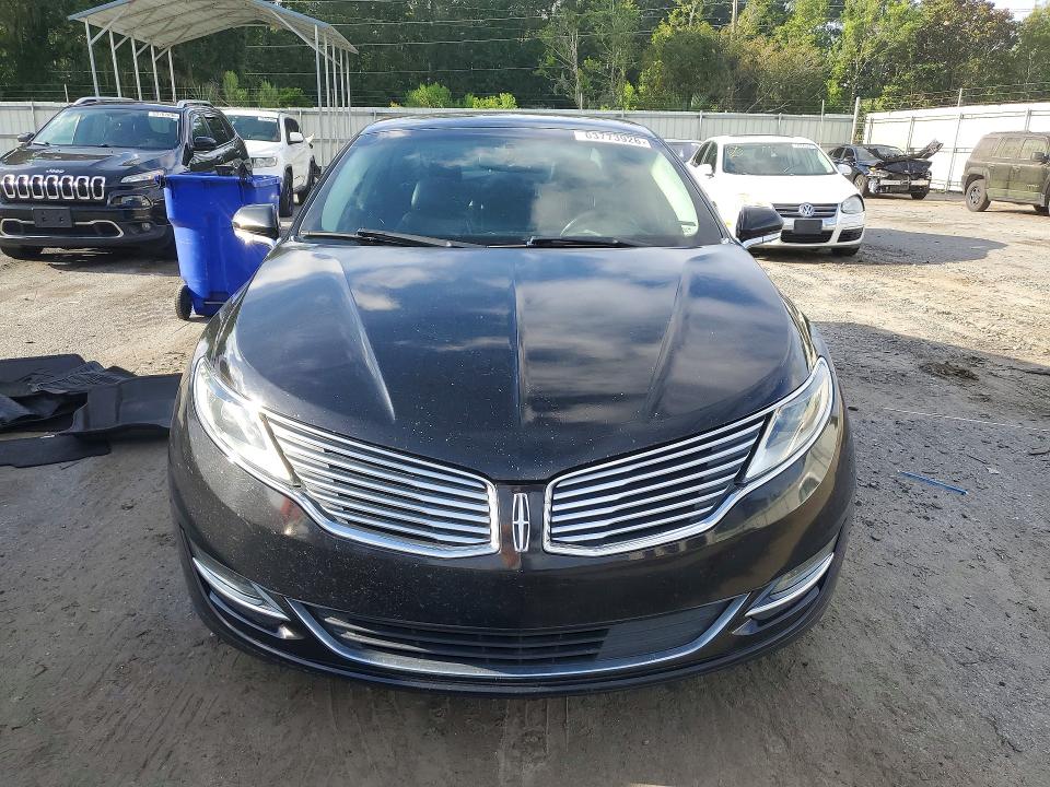 Photo 5 from auction – 2016 LINCOLN MKZ with VIN 3LN6L2G94GR631437