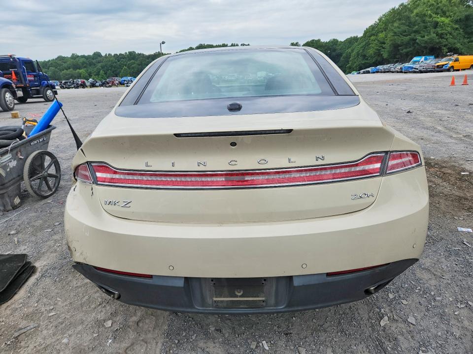 Zdjęcie 6 z aukcji – 2014 LINCOLN MKZ z VIN 3LN6L2LU2ER803293