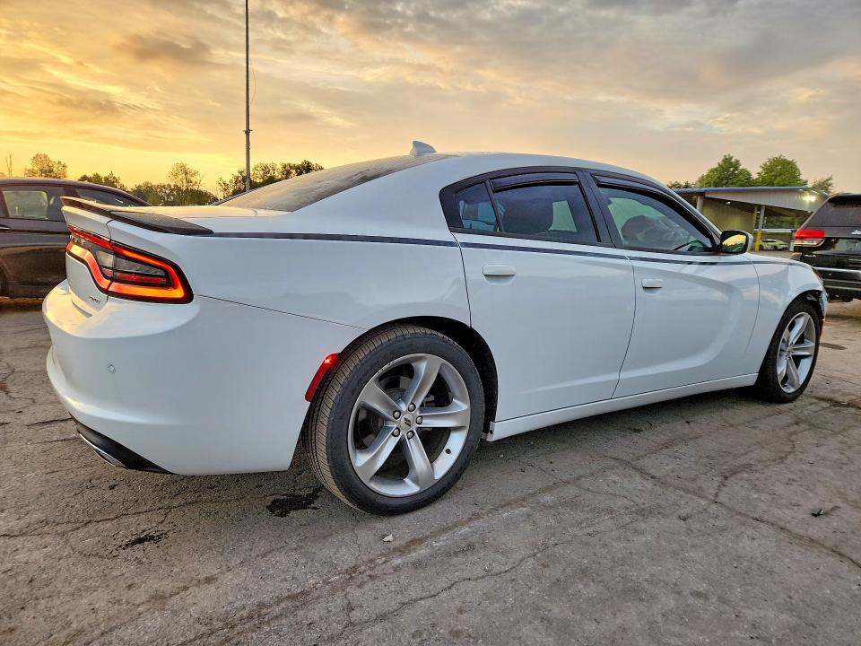 Photo 3 from auction – 2018 DODGE CHARGER with VIN 2C3CDXHG7JH119709
