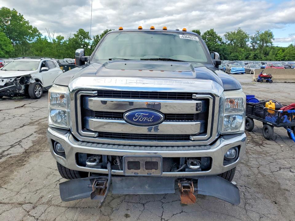 Zdjęcie 5 z aukcji – 2015 FORD F350 z VIN 1FT8W3BT9FEB74655