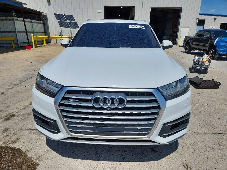 Photo 5 from auction – 2018 AUDI Q7 with VIN WA1LAAF72JD002714