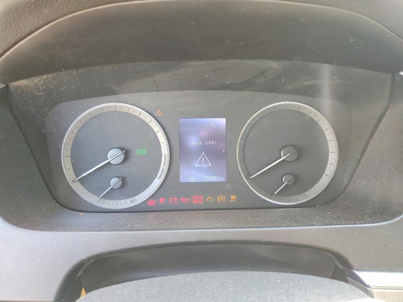 Photo 9 from auction – 2015 HYUNDAI SONATA with VIN 5NPE34AF2FH081005