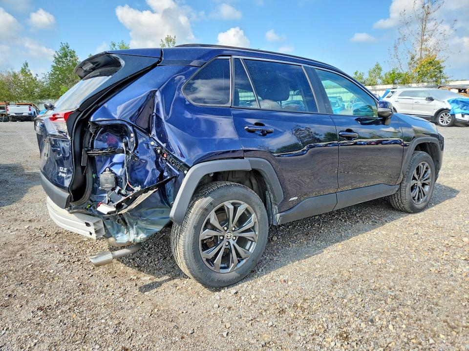 Photo 3 from auction – 2025 TOYOTA RAV4 with VIN 4T3B6RFV3SU183763