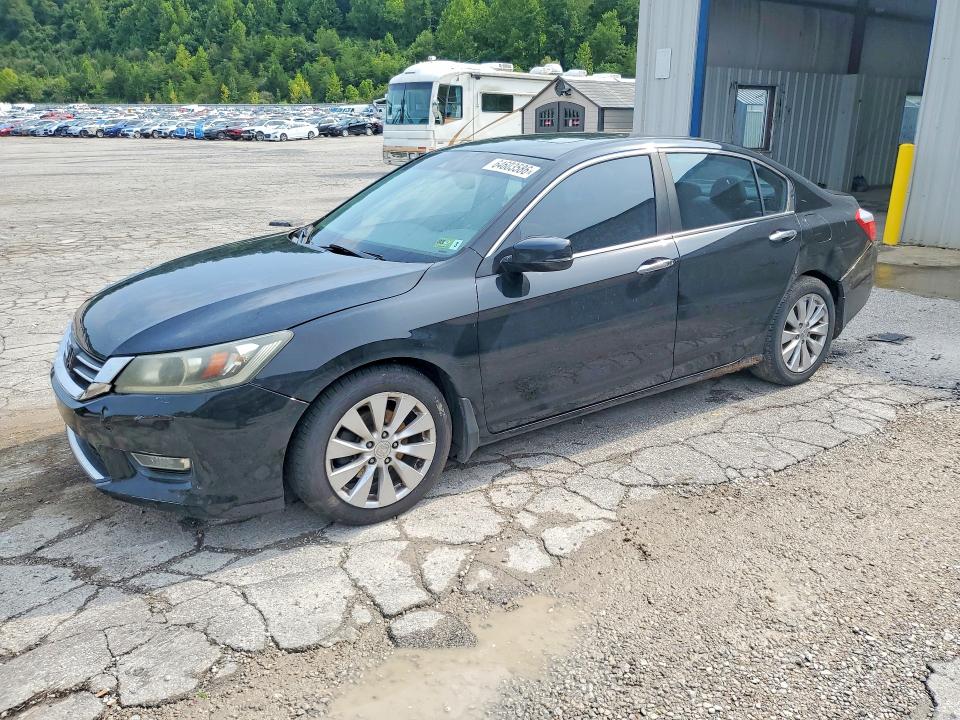 HONDA ACCORD 2013 with VIN 1HGCR2F83DA227938 - Photo from auction