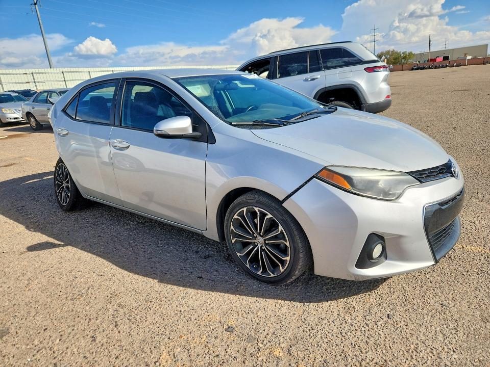 Photo 4 from auction – 2016 TOYOTA COROLLA with VIN 2T1BURHE6GC532306