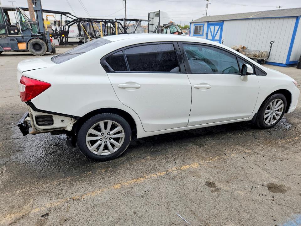 Photo 3 from auction – 2012 HONDA CIVIC with VIN JHMFB2F89CS006271