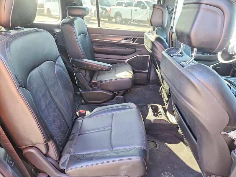 Фото 11 с аукциона – 2024 JEEP WAGONEER с VIN 1C4SJVDP7RS170450